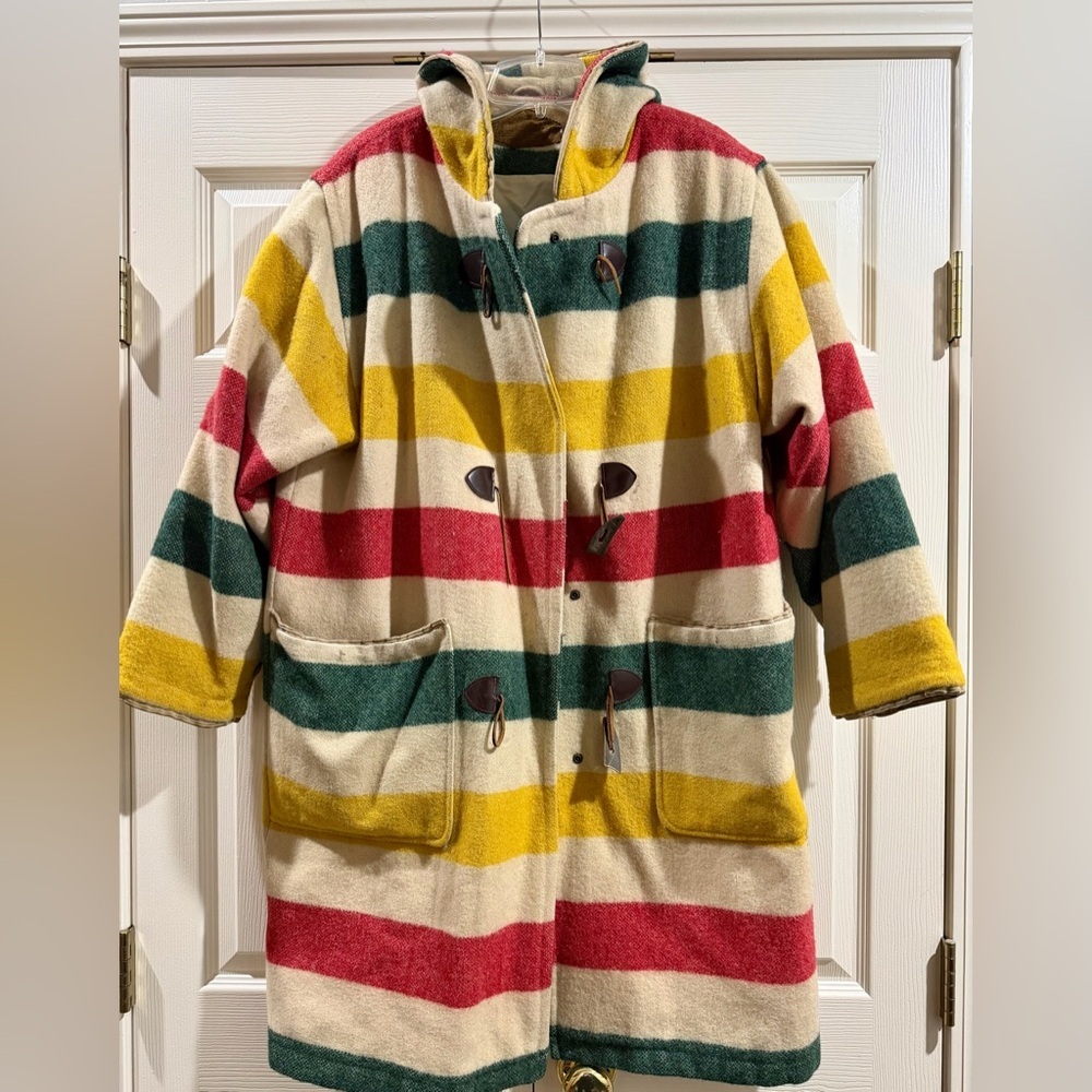 Vintage WOOLRICH Women’s Hudson Bay Blanket Coat Sz Large -Hooded